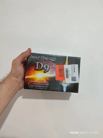 هدلایت لامپ خودرو D9 مدل H4 بسته 2 عددی