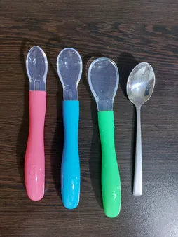قاشق غذاخوری کودک بیبی لند مدل 286 بسته سه عددی