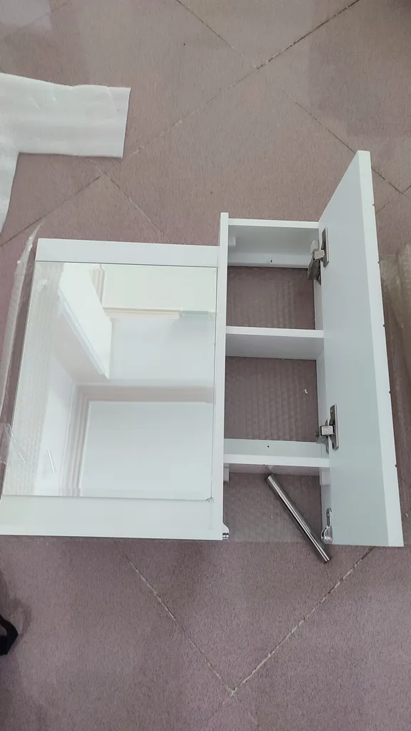 ست آینه و باکس سرویس بهداشتی مدل رز