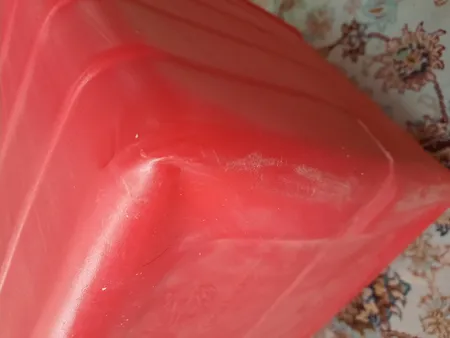 یخدان سفری کیش مدل k27
گنجایش27 لیتر