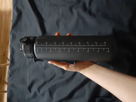 قمقمه مدل ورزشی گنجایش 1 لیتر