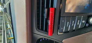 تجریه خرید خوشبو کننده هوای خودرو کالور مدل 007