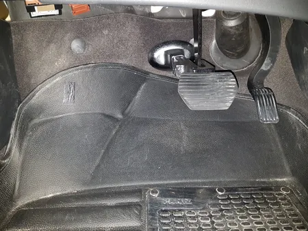 قفل پدال خودرو لجند مدل 6010E