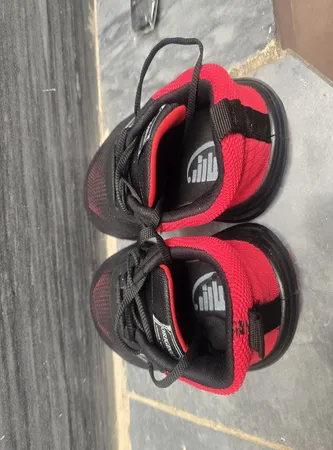 کفش پیاده‌روی سارزی مدل sil_r.a.m.a_gh.r.m.z