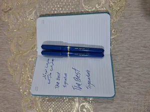 تجریه خرید روان نویس یونی بال مدل ویژه امضا