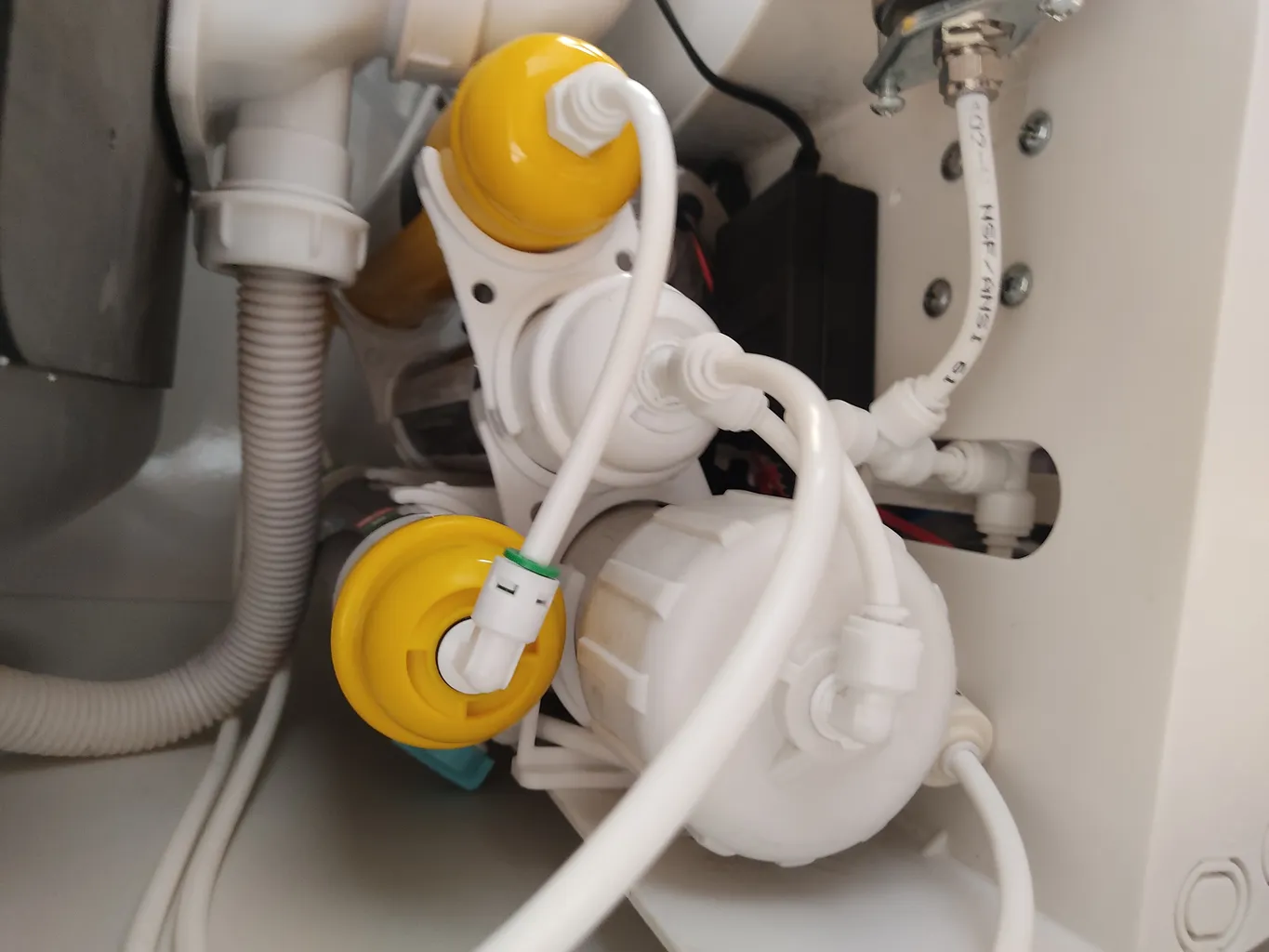 دستگاه تصفیه کننده آب آکوآ اسپرینگ مدل UF - SF4800 به همراه فیلتر مجموعه 4 عددی