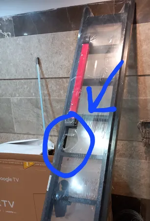 نردبان ماندگار 18 پله مدل پارس به همراه پایه تعادل