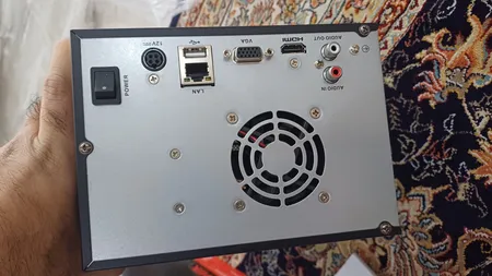 ضبط کننده ویدئویی هایک ویژن مدل DS-7604NI-V