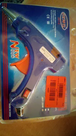 دستگاه چسب تفنگی مدل G-250 به همراه یک عدد چسب حرارتی بزرگ بصورت رایگان