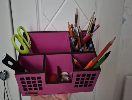 جامدادی رومیزی دکو مارکت مدل D0135