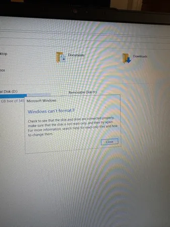 کارت حافظه microSD XC تروبایت مدل 633X-A2-V30 کلاس 10 استاندارد UHS-I U3 سرعت 95MBps ظرفیت 64 گیگابایت به همراه کارت‌خوان