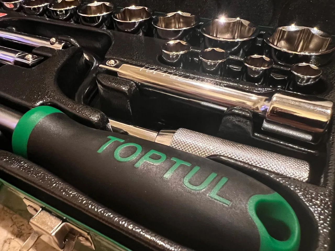 جعبه 26 عددی آچار بکس تاپ تول مدل GCAD2607