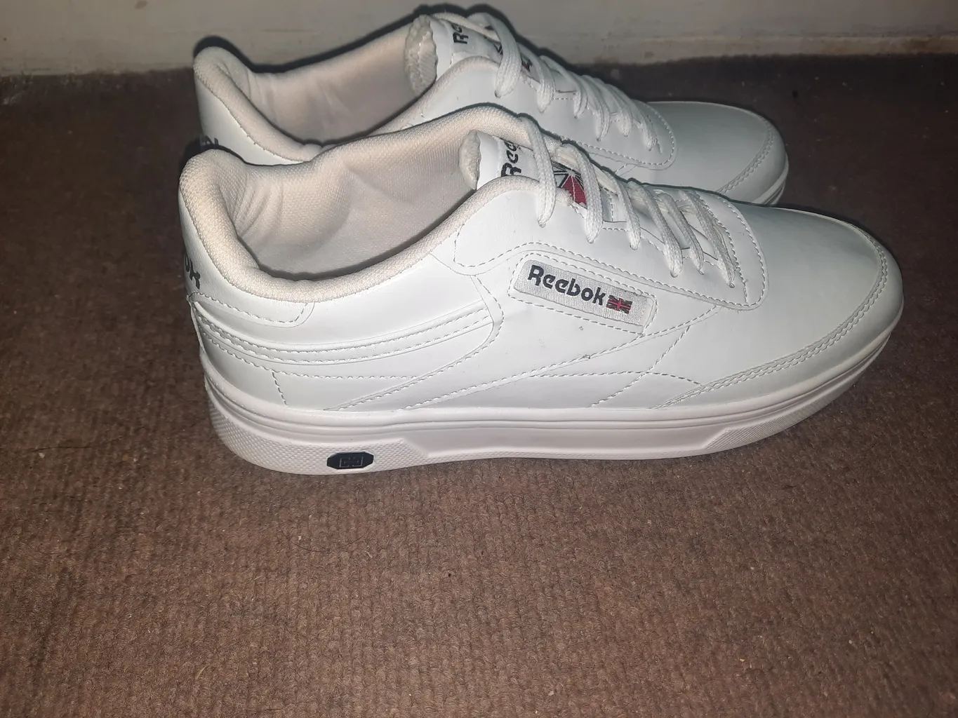 کفش پیاده‌روی مدل Classic Royal 2023