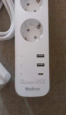 چندراهی برق هادرون مدل P343 مجهز به شارژر 30 وات