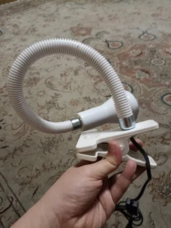 چراغ مطالعه صنایع‌ کریم‌ زاده مدل گیره ای کد CL-115