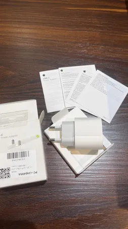 شارژر دیواری 20 وات اپل مدل 20W USB-C