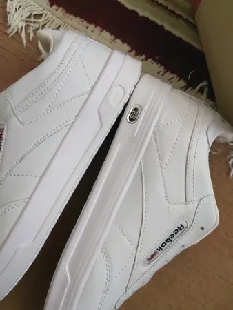 کفش پیاده‌روی مدل Classic Royal 2023