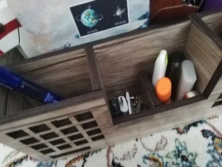 جامدادی رومیزی دکو مارکت مدل D035