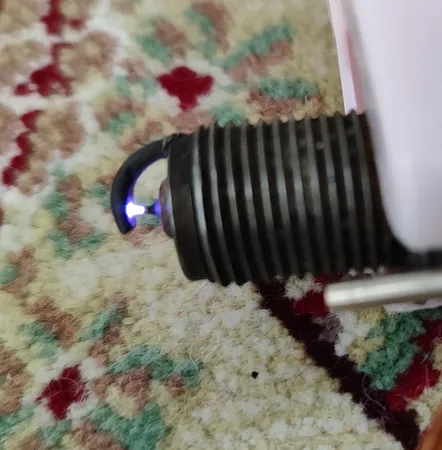 شمع خودرو سانکوه مدل سوزنی کد RFC58LZX بسته 4 عددی