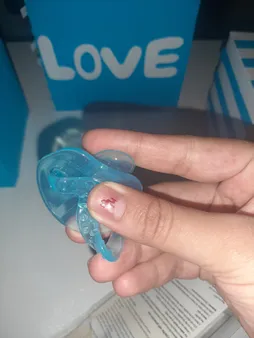 پستانک ارتودنسی بیبی لند مدل 366 به همراه قاب محافظ