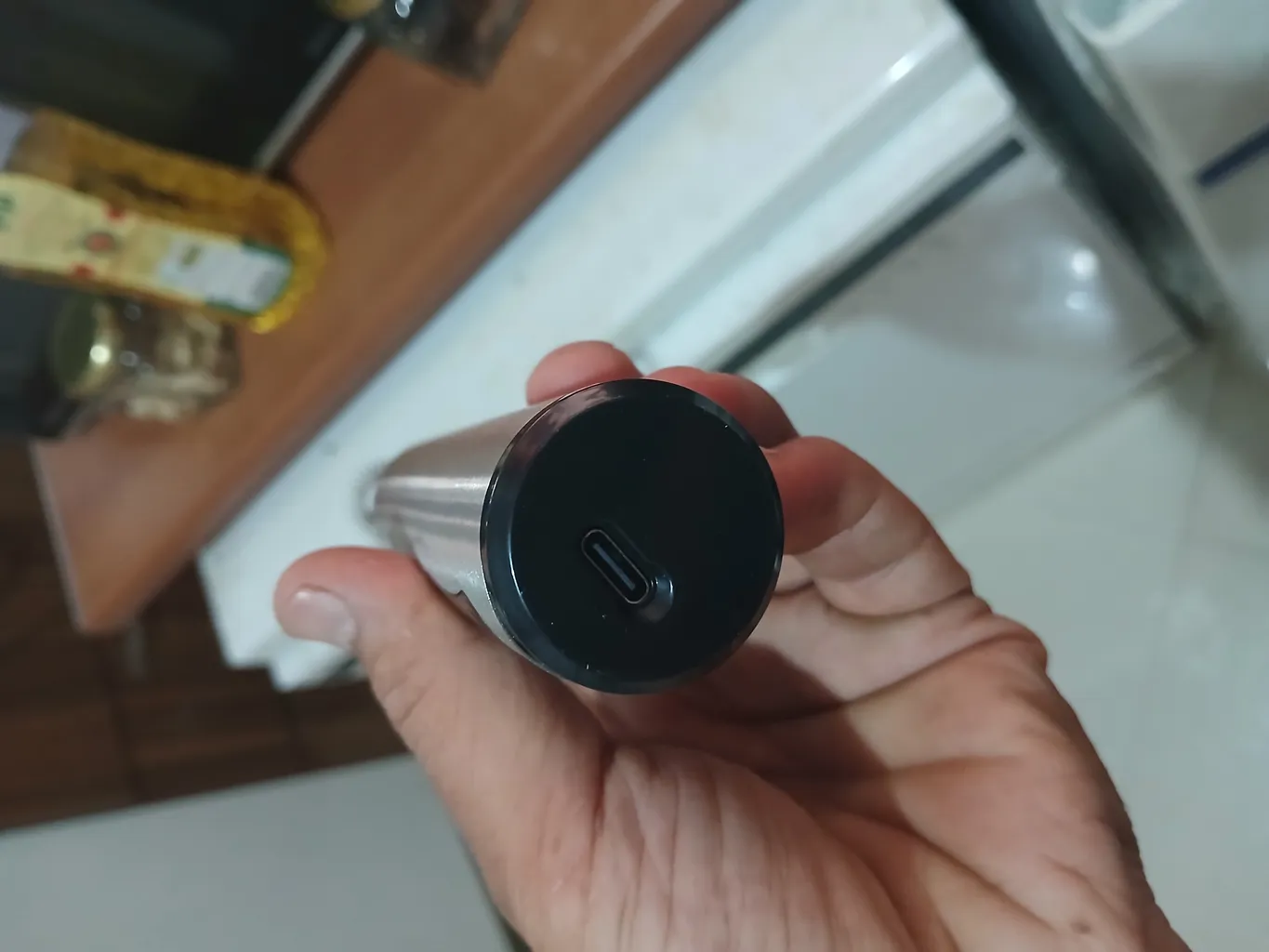 همزن شارژی یونیک لایف مدل فومر