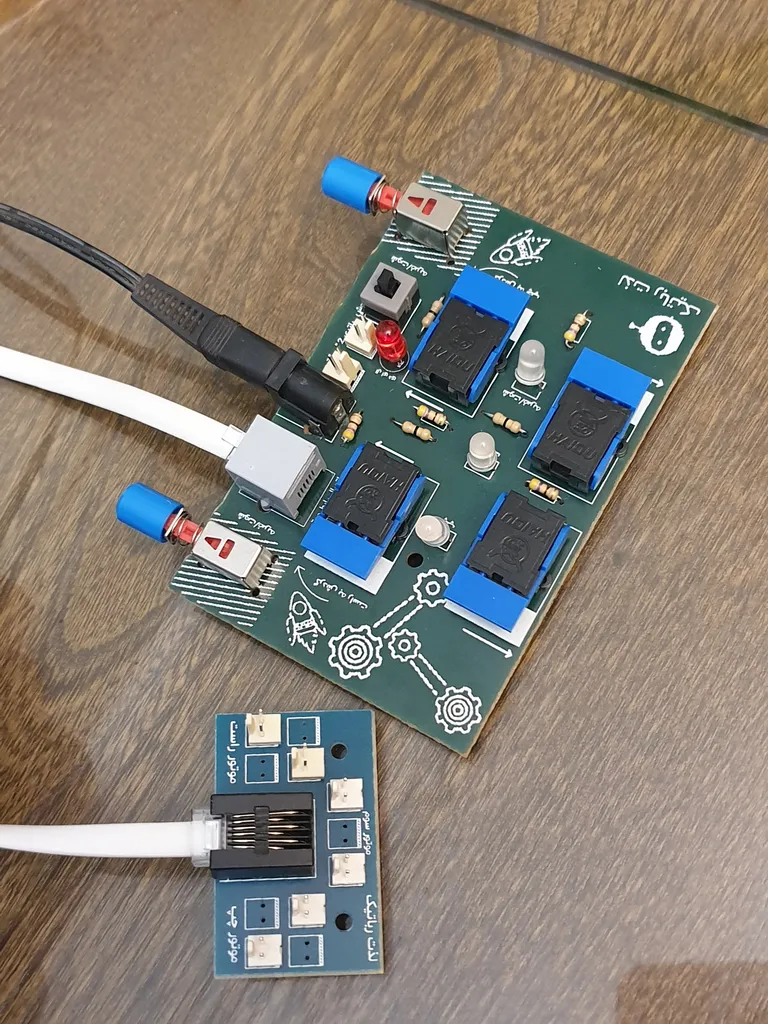 کیت آموزشی رباتیک روبویونیک مدل Advance