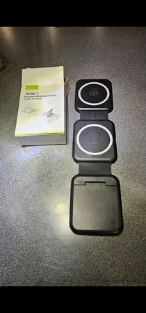 شارژر بی سیم 15 وات یورود مدل BM3093