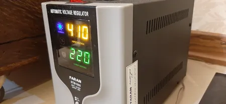 استابلایزر فاران مدل STB ظرفیت 1000 ولت آمپر