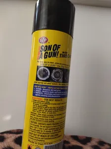 تجریه خرید اسپری تمیز کننده لاستیک خودرو اس تی پی مدل Son of a Gun بسته 5 عددی