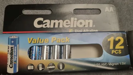 باتری قلمی کملیون مدل digi alkaline بسته 12 عددی