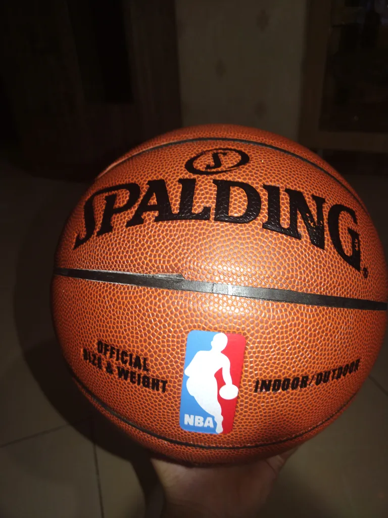توپ بسکتبال اسپالدینگ مدل NBA Wear Resistant