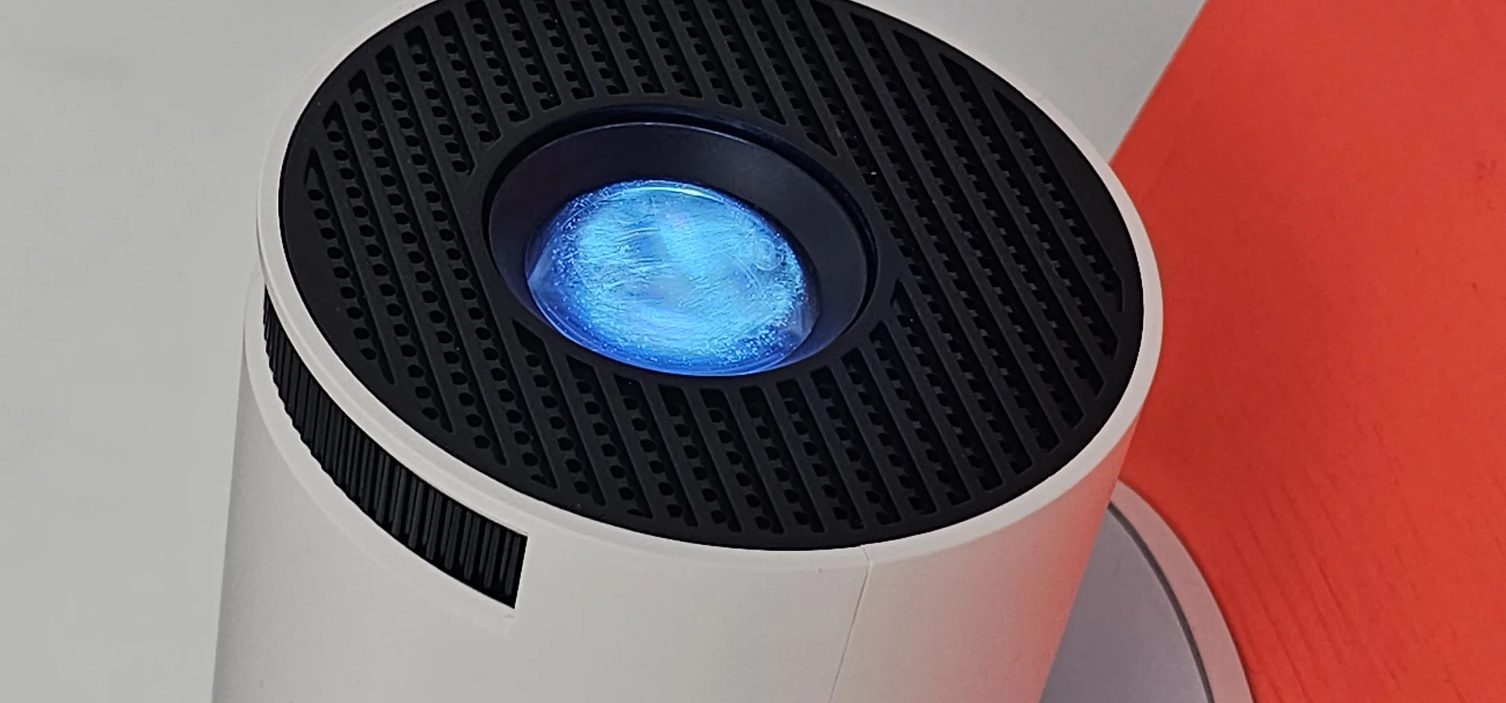 ویدئو پروژکتور بنیوس مدل BE-VP01