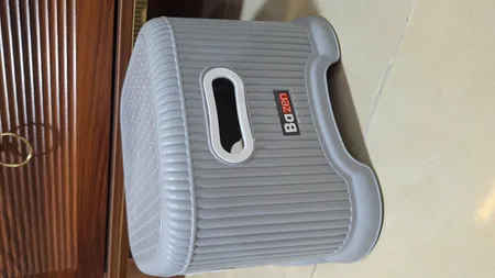 صندلی حمام بازن مدل گرافیک کد 01