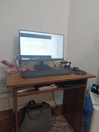 میز کامپیوتر مدل الیت