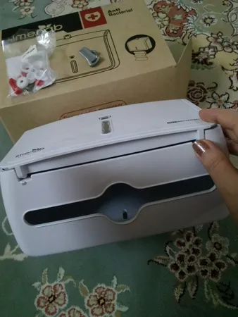 پایه رول دستمال کاغذی ایمن آب مدل ورونا