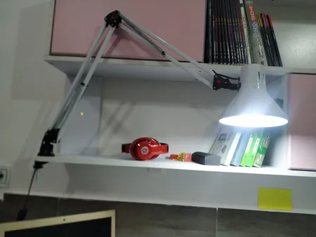 چراغ مطالعه مدل EN-101 همراه با لامپ ال ای دی 6 وات سهند E27