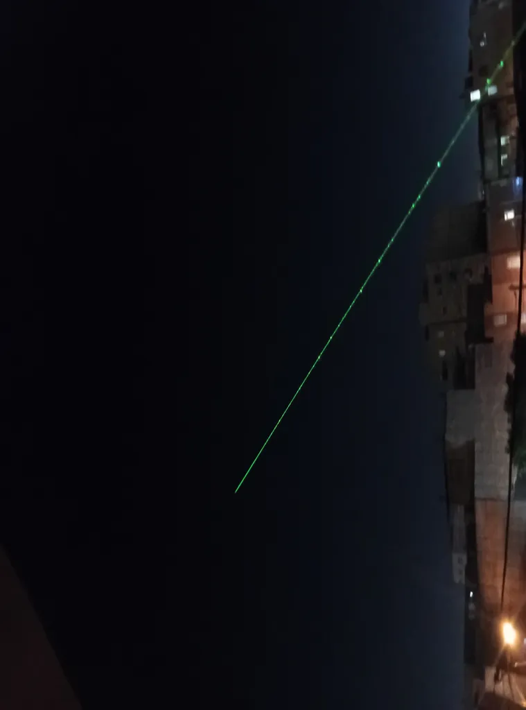 لیزر پوینتر مدل 303