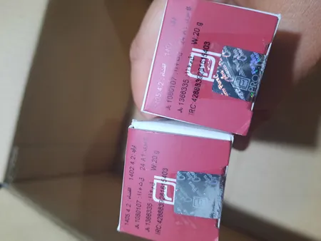 کرم ضد چروک دور چشم و دور لب پرودرما مدل Agvest حجم 20 میلی لیتر