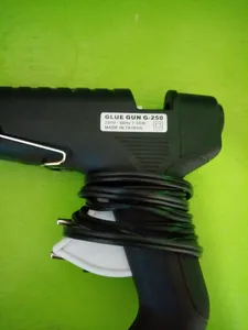 تجریه خرید دستگاه چسب تفنگی مدل G-250 به همراه یک عدد چسب حرارتی بزرگ بصورت رایگان
