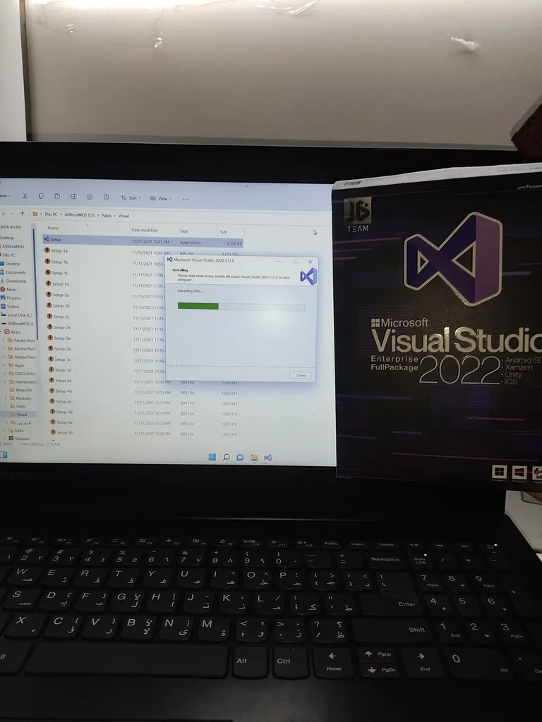 مجموعه نرم افزار Visual Studio 2022 نشر جي بي تيم