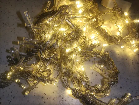 ریسه ال ای دی مدل پرده 220v طول 3 متر