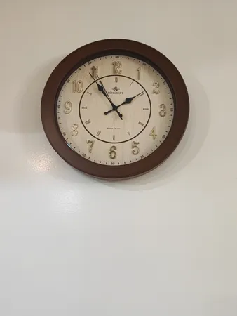 ساعت دیواری شوبرت مدل 5168 الشن