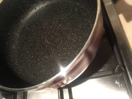 قابلمه کوتاه زرساب مدل گرانیتا سایز 24