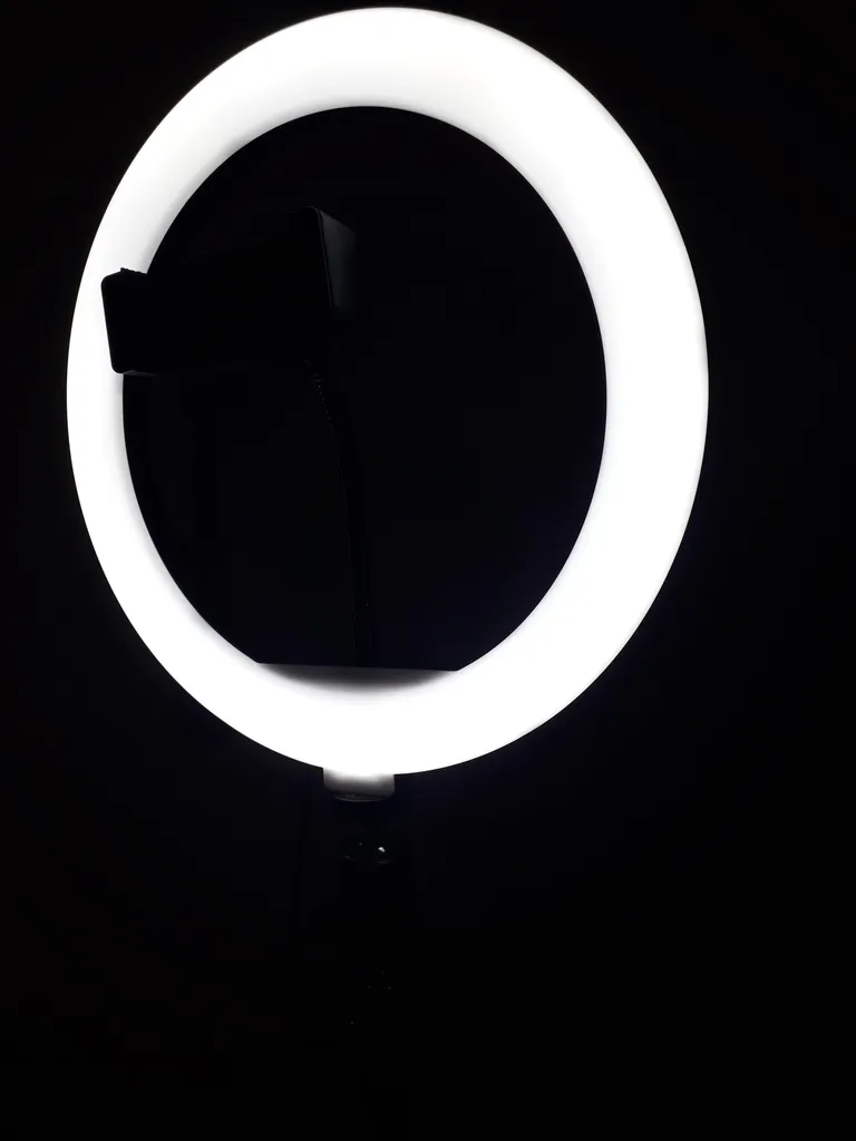 رینگ لایت کد RFL