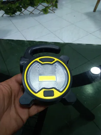 نورافکن دستی کد 2TO