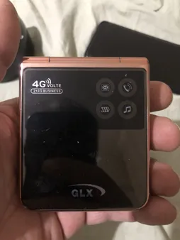 گوشی موبایل جی ال ایکس مدل Flip دو سیم کارت