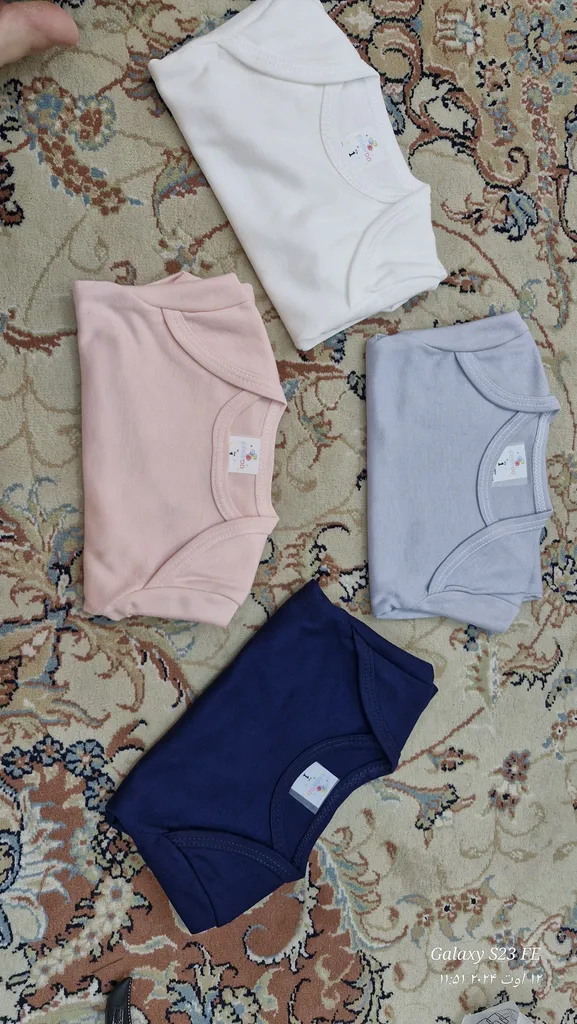 بادی آستین کوتاه نوزادی ایزی دو مدل ED044 مجموعه 4 عددی