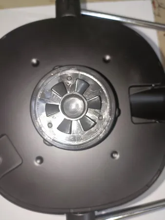 آبمیوه گیری سوئیس پلاس مدل SJE-8230D