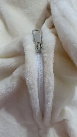 سویشرت زنانه مدل خرگوشی پشمی