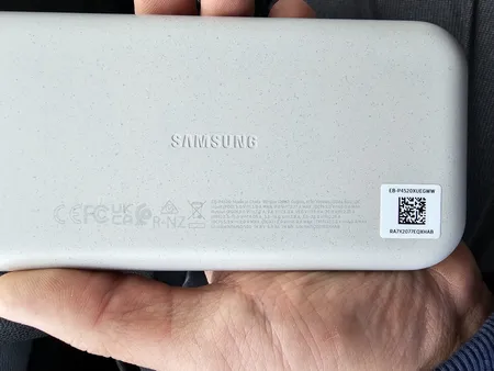 پاوربانک 45 وات سامسونگ مدل Battery Pack EB-P4520 ظرفیت 20000 میلی‌آمپر ساعت